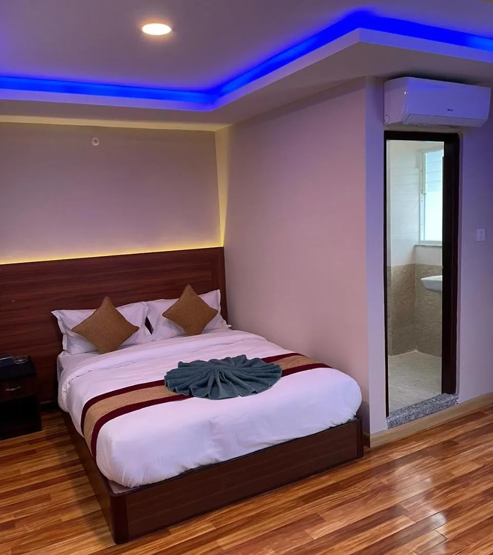 Hotel Seven Eleven Katmandu 3*,